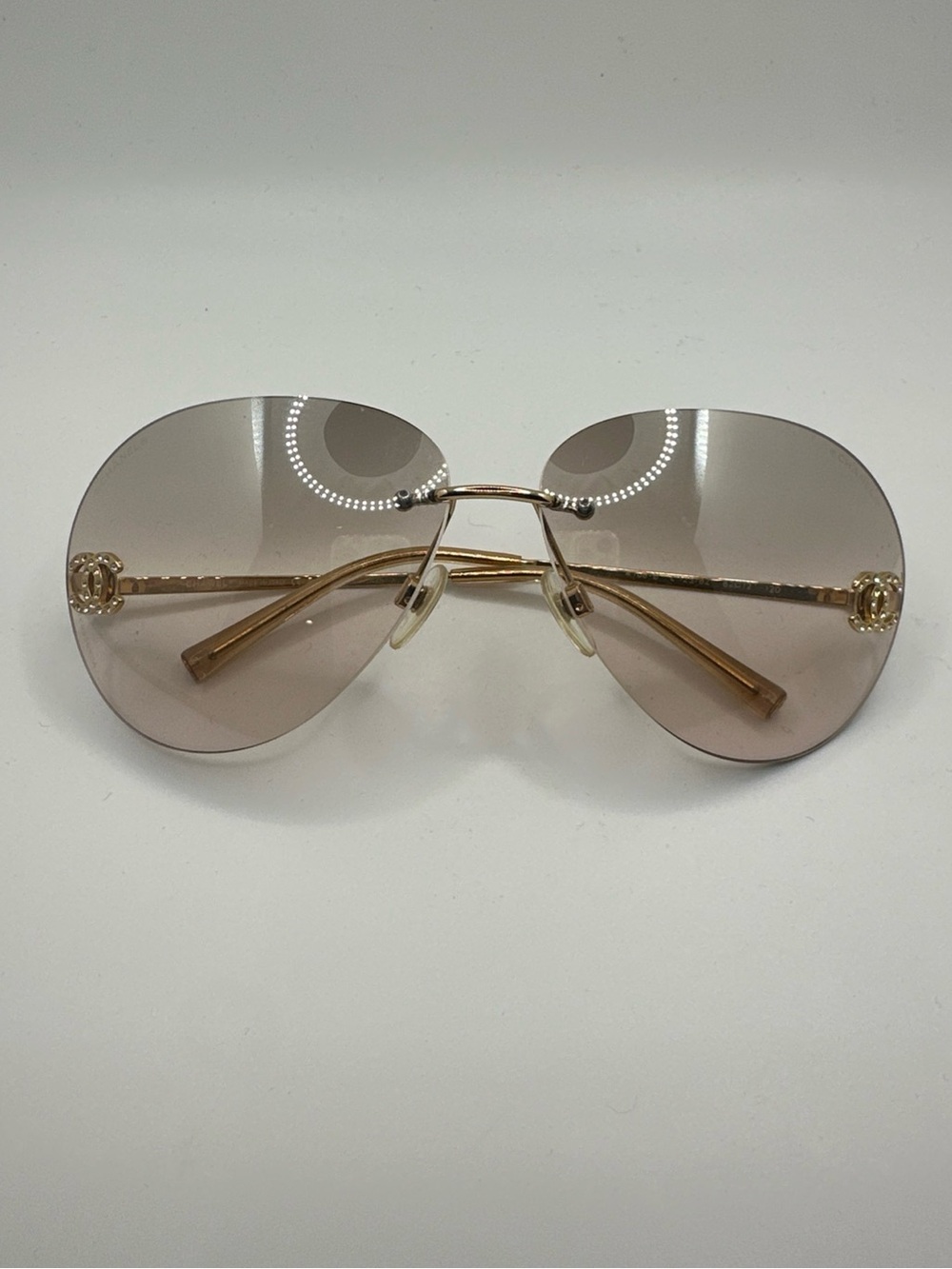 CHANEL Gold CC Logo Gradient Sunglasses - Picture 13 of 13
